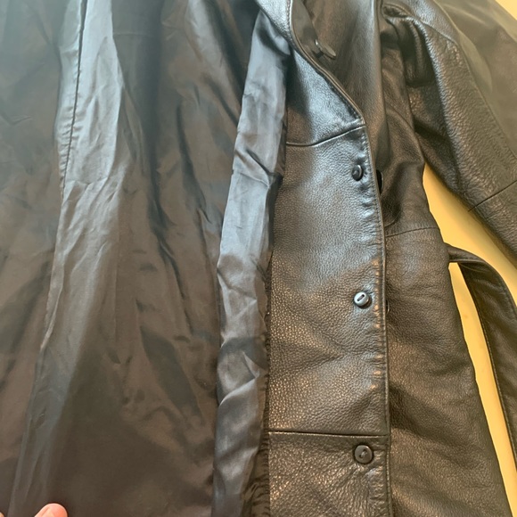 Colebrook leather jacket. size L. In Black. - Picture 6 of 11